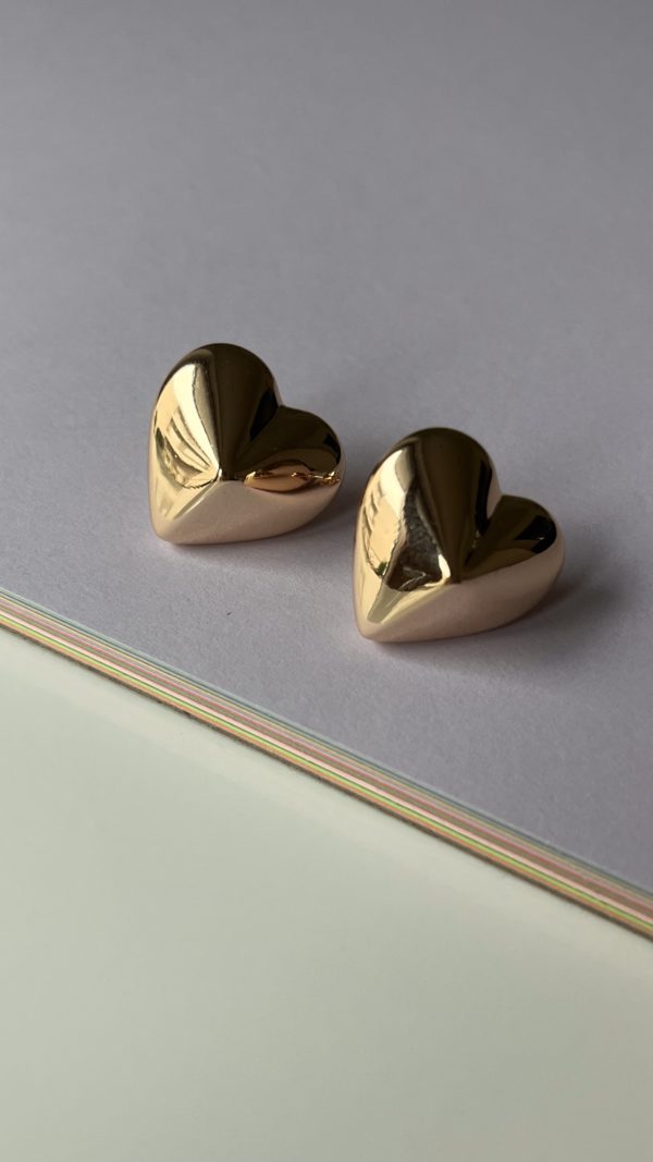 New Gold Plated Volume Hearts Earrings