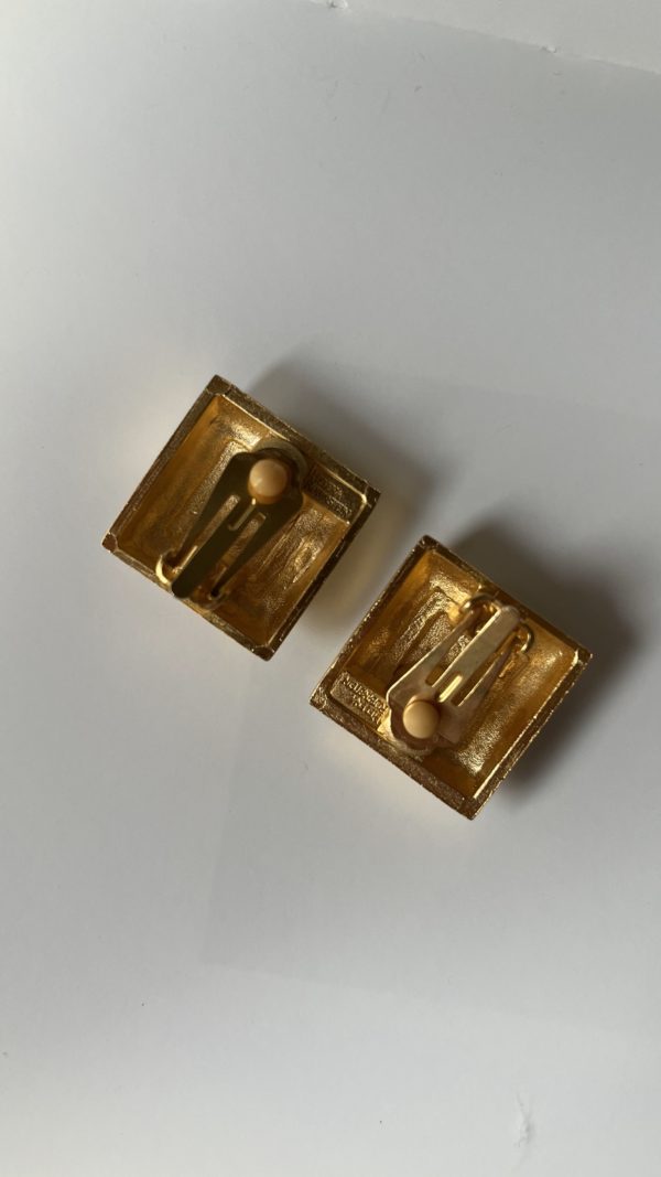 Vintage Gold Matte Finish Earrings Clip-on by Helena Rubinstein - immagine 5