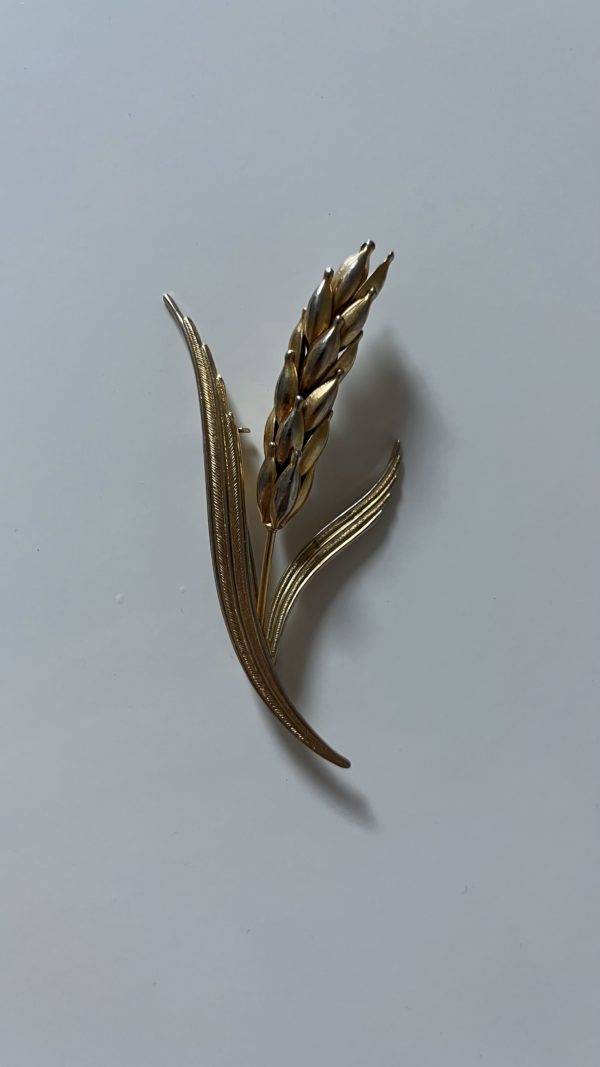 Vintage Gold Finish Wheat Brooch