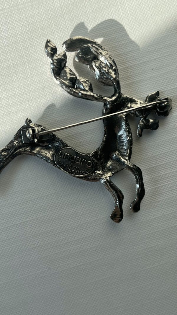 Vintage Silver Finish Deer with Flower Brooch by UNGARO Paris - immagine 7